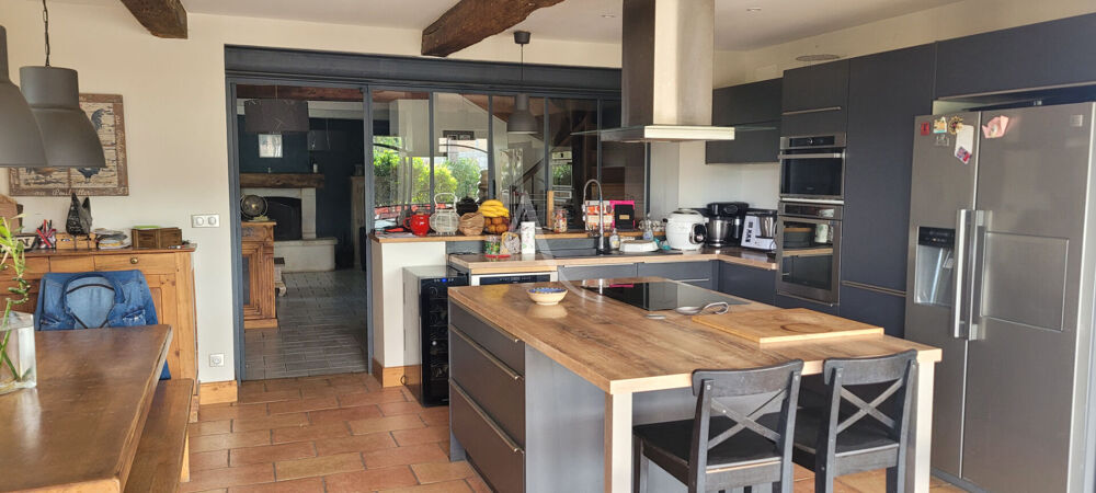 Vente Maison Maison proche de  LOMBEZ 6 pièce(s) 219 m2 Samatan