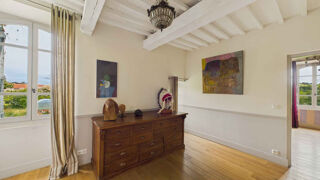  Villa à vendre 15 + pièces 530 m²