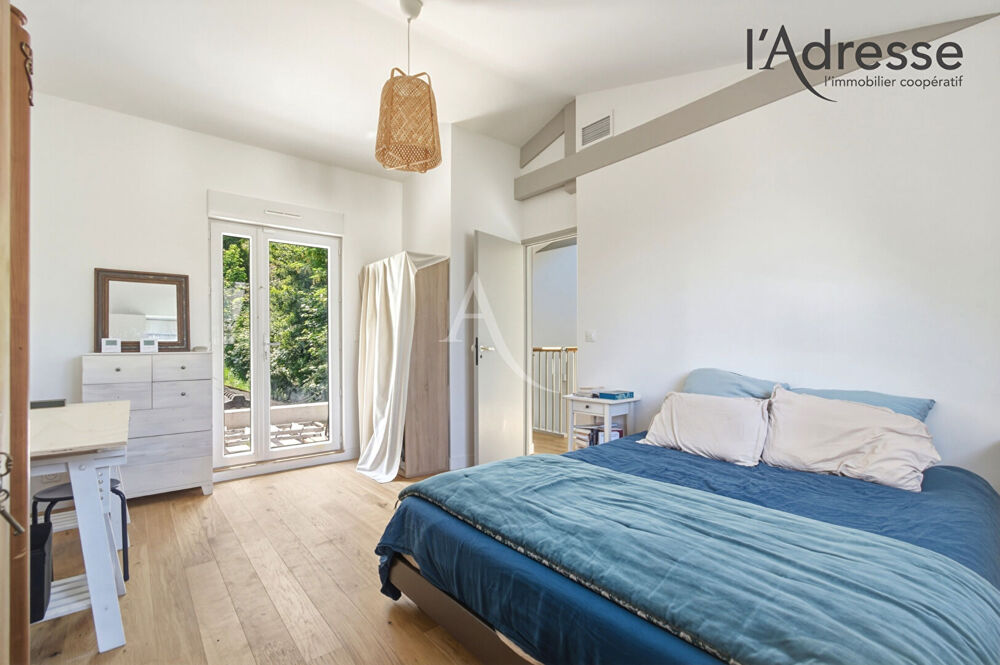 à vendre  Maison Suresnes (92150)