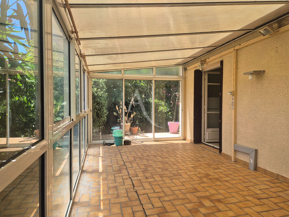 Vente Maison Maison plain-pied  avec 1000 m² de terrain POUSSAN Poussan