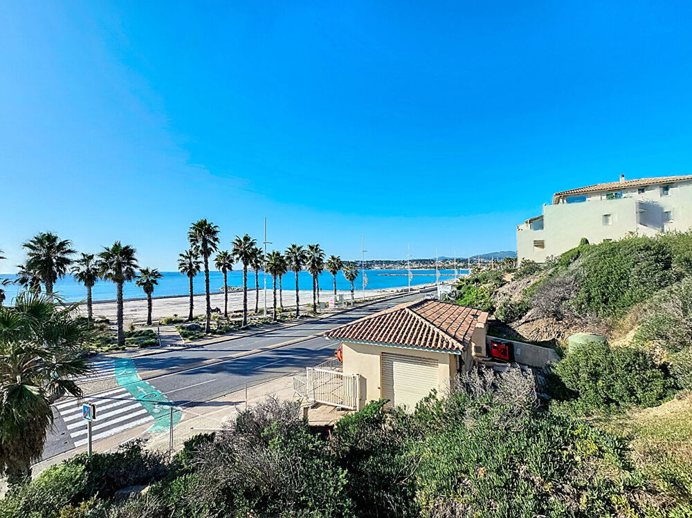 Appartement Six Fours Les Plages 2 pièces - Bord de mer et Pleine vue mer