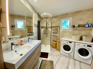  Maison 5 pi�ces 130 m� Longages