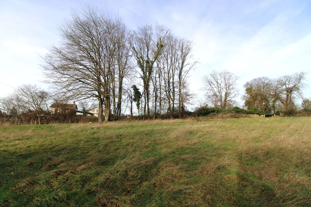 Vente Terrain Terrain  à bâtir de 1825 m2 Perrouse