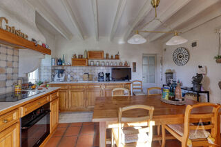  Maison à vendre 8 pièces 241 m²