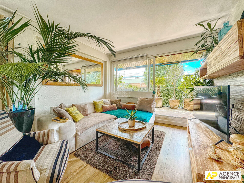Le Chesnay Parly 2 - Appartement 4 pièces 97 m² carrez avec terrasse et parking