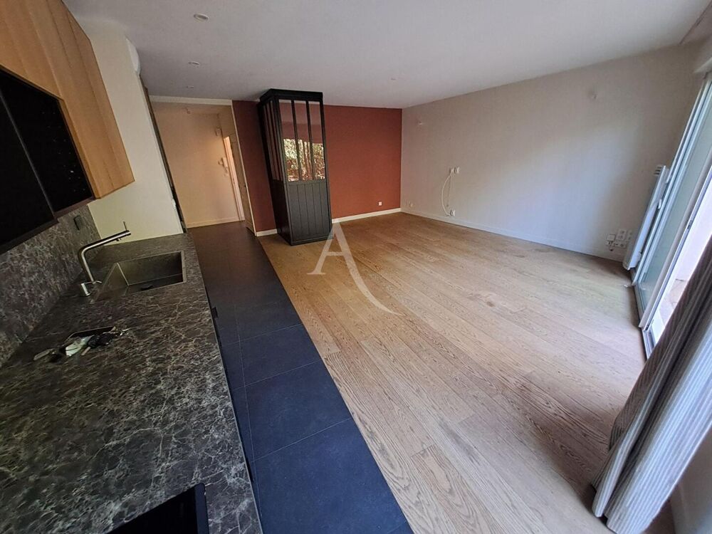 Location Appartement Appartement Nantes - 3 pièce(s) - 64.28 m2 Nantes