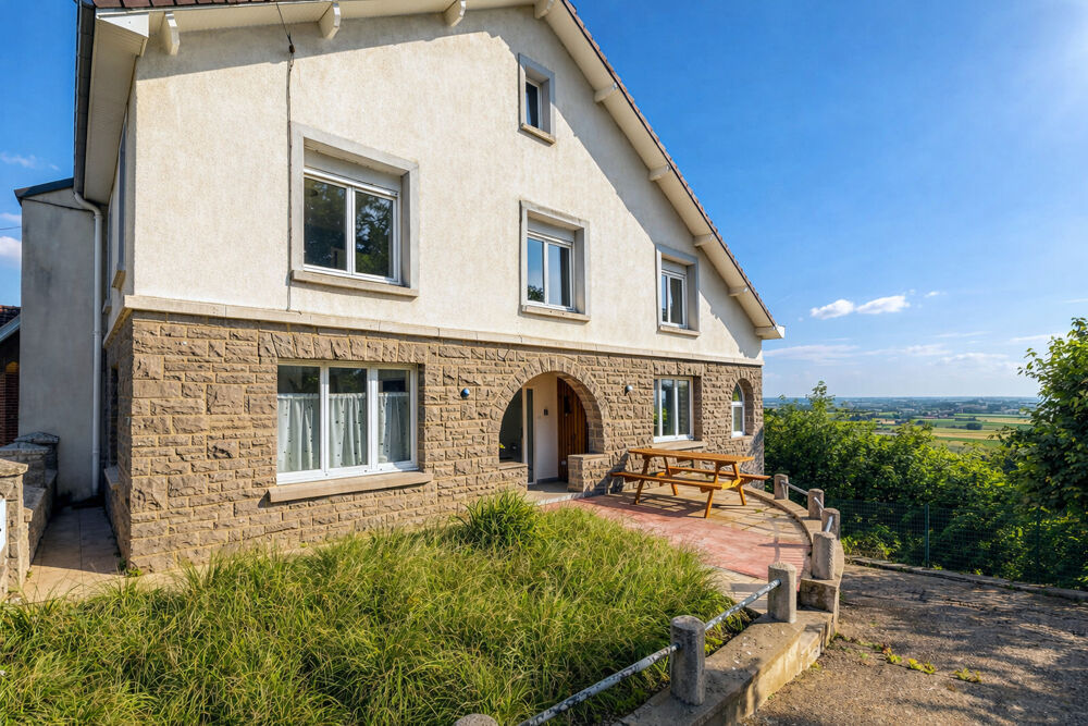 Vente Maison Maison de 104.8m2 sur les hauteurs du Mont Cassel Cassel