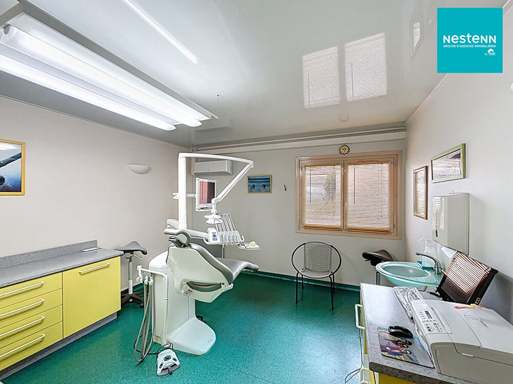   Local commercial Montrond Les Bains 160 m² - Hyper centre - Accès PMR ! Montrond les bains