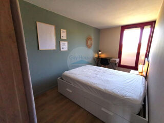  Appartement à louer 6 pièces 11 m²