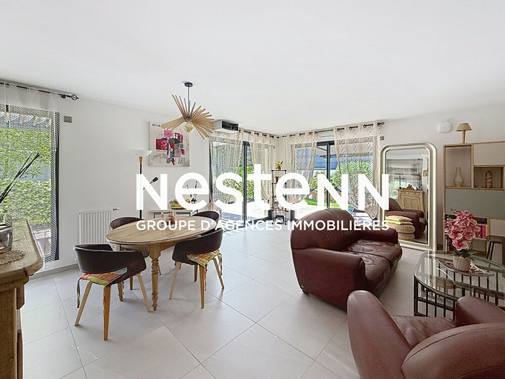 Vente Appartement Grand Appartement d'exception T4 pièces 3 chambres avec Grande terrasse dans une petite copropriété Secteur Eglise - 69500 BRON Bron