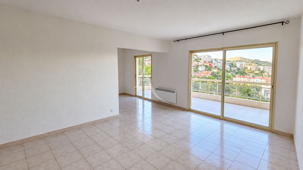 NICE NORD : 3 PIECES TRAVERSANT AVEC VUE PANORAMIQUE ET DOUBLE GARAGE