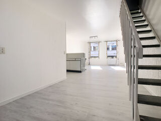  Appartement à louer 2 pièces 62 m²