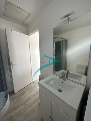  Appartement à louer 1 pièce 22 m²