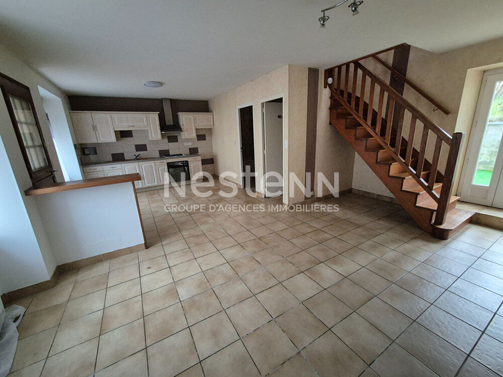 Maison en pierre 78 m² , 2 chambres Plaudren