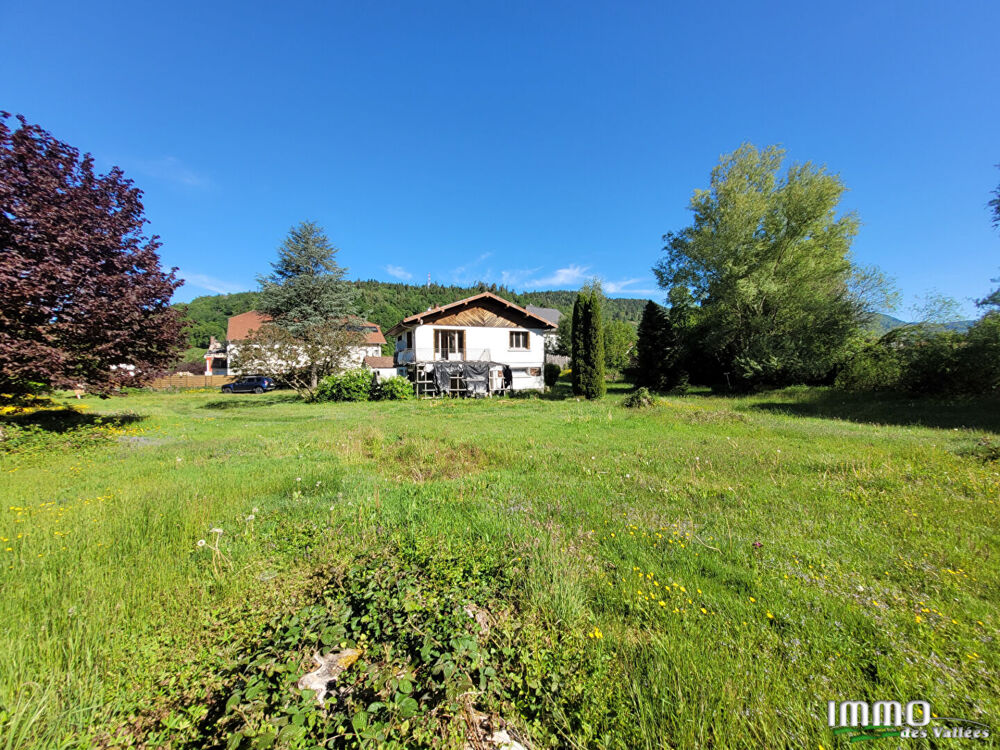 Maison à rénover - 2800 m² terrain plat