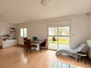  Maison � vendre 9 pi�ces 201 m�