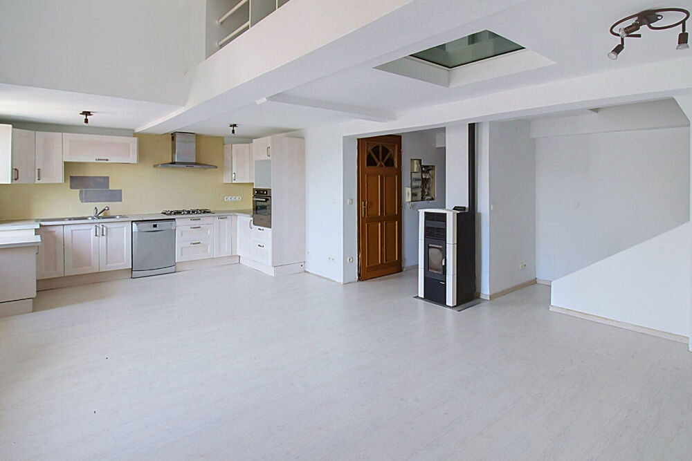 Vente Appartement Appartement  en Duplex à Lorgues de type T4 avec 2 caves Lorgues