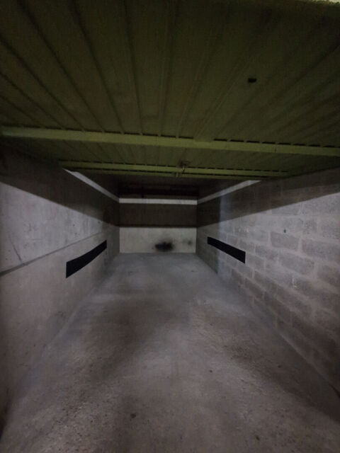  Parking / Garage � louer 15 m�