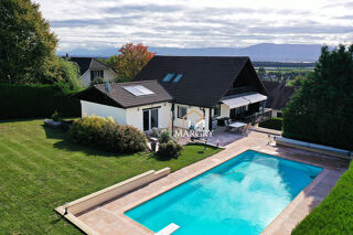  Maison  vendre 9 pices 196 m