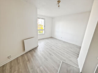  Appartement à louer 1 pièce 24 m²