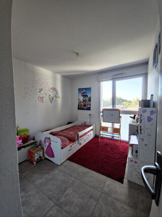  Appartement � vendre 4 pi�ces 85 m�