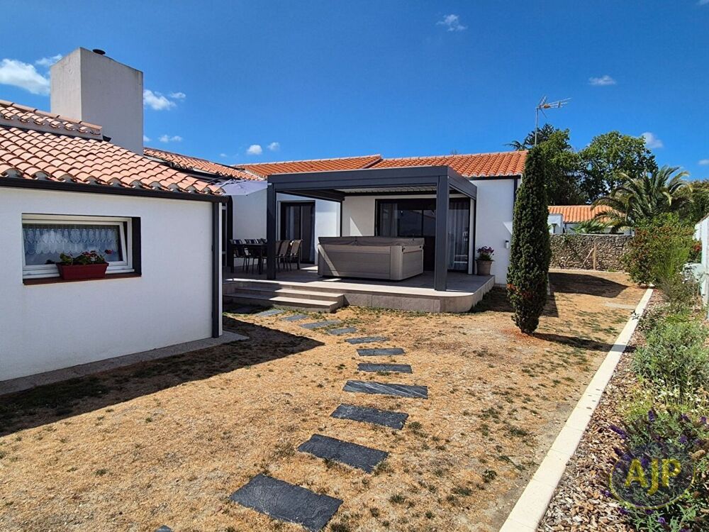 à vendre  Maison Challans (85300)