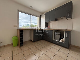  Maison à louer 4 pièces 85 m²