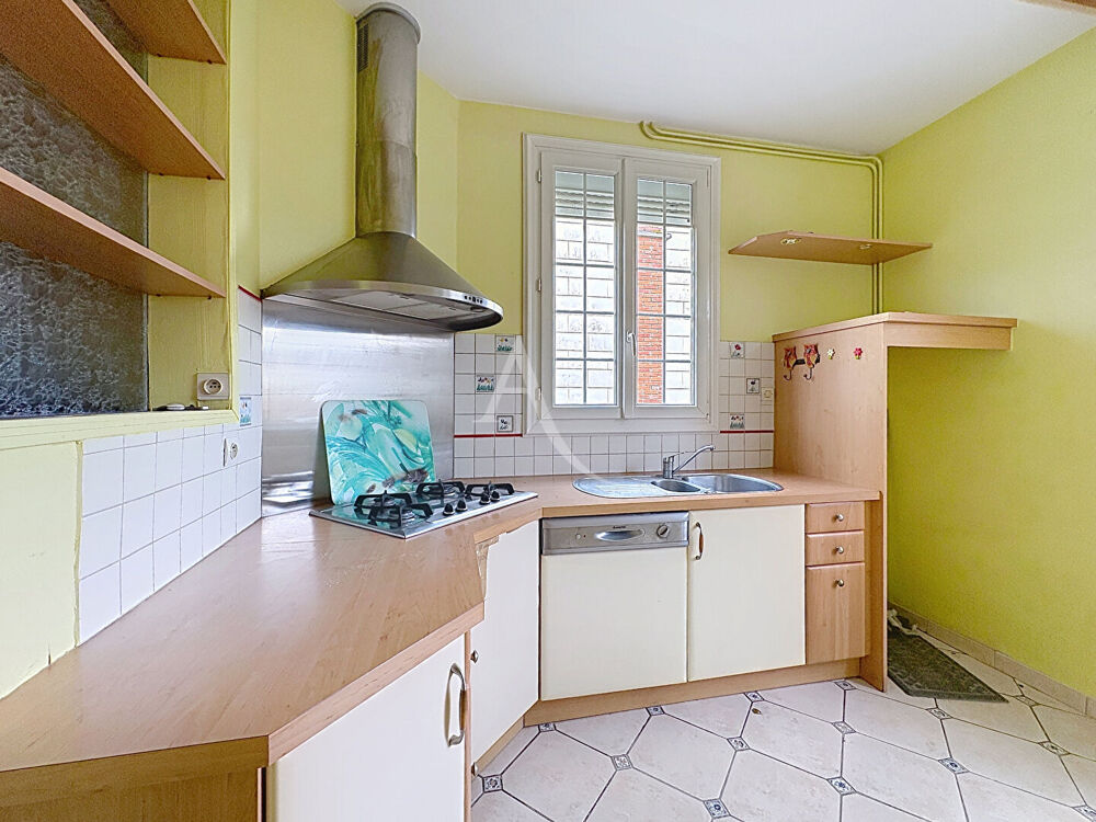 Vente Maison Charmante maison 96 m² proche commodités avec grand jardin Saumur