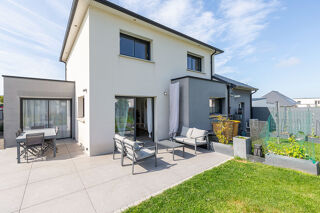  Maison  vendre 5 pices 104 m