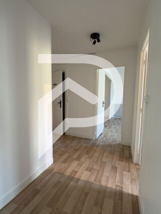  Immeuble � vendre 4 pi�ces 97 m�