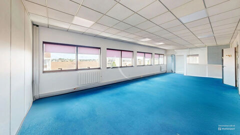   Local commercial CHILLY-MAZARIN 66.51 m² 