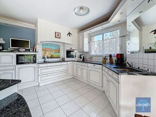  Maison � vendre 4 pi�ces 160 m�