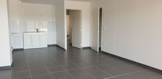  Appartement � louer 4 pi�ces 83 m�