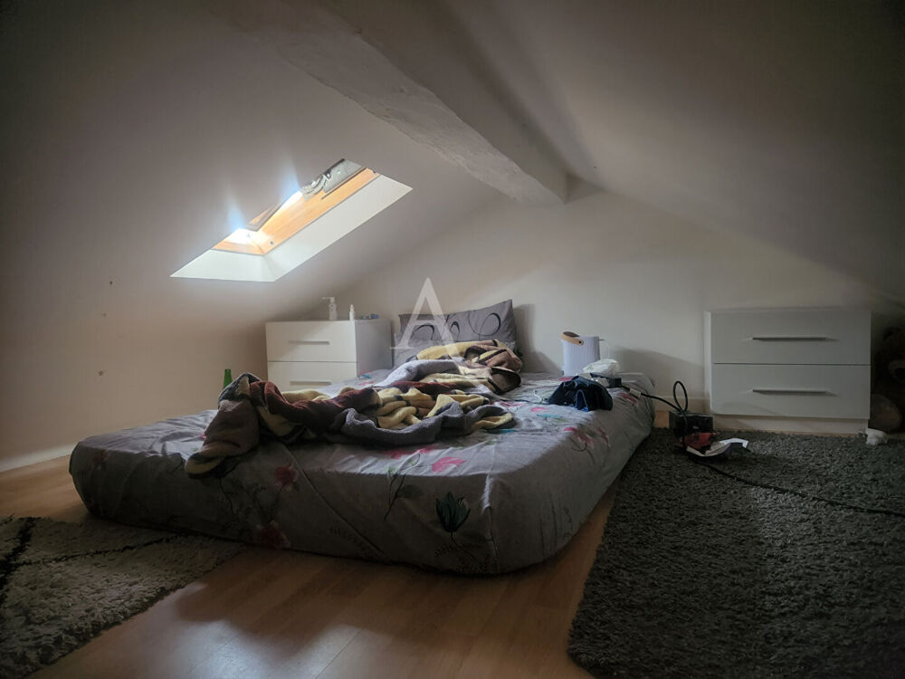 APPARTEMENT ATYPIQUE !!!