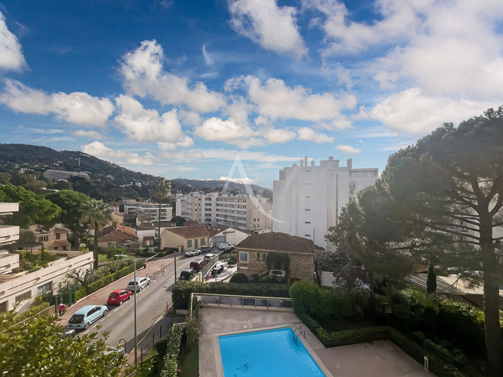 Appartement 3 pièces + studio Le Cannet 4 pièces 91 m2
