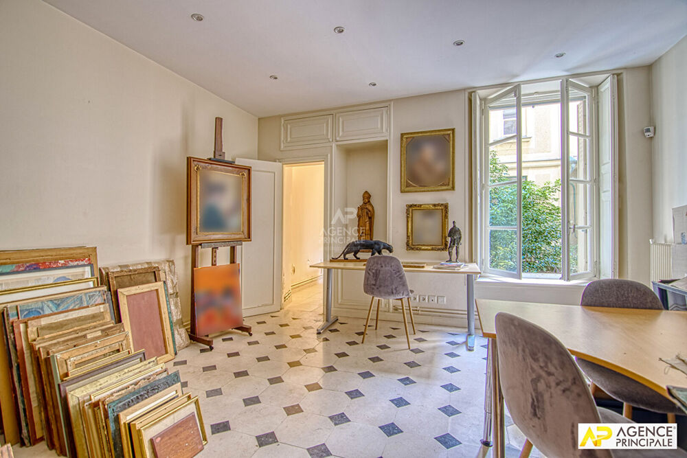 Vente Appartement Versailles Notre-Dame Boulevard de la Reine  Appartement 2 pièces  55 m²  carrez Versailles