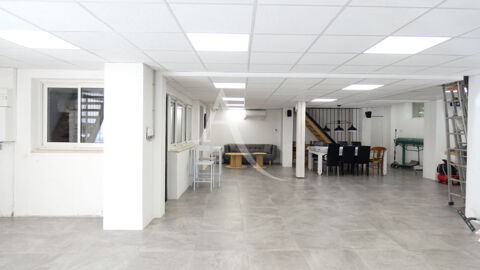 Local d'activité La Crau , possibilité de colocation 188.47 m2 1550 83260 La crau