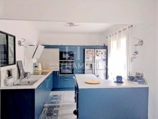 Appartement 4 pièces 78 m² · à Six-Fours-les-Plages · 78 m² · 429 000 €