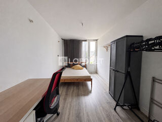 Vente Appartement SAINT MARTIN LE VINOUX - T4 TRAVERSANT AVEC BALCON, CAVE ET PARKING COLLECTIF Saint martin le vinoux