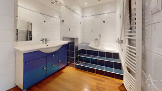  Maison � vendre 9 pi�ces 260 m�