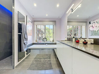  Villa à vendre 6 pièces 353 m²