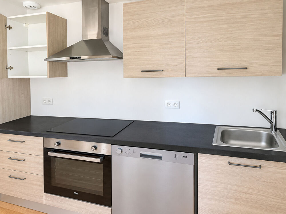 Bel appartement lumineux meublé au 2ème étage dans centre d'Yssingeaux