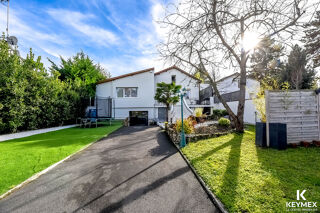  Maison  vendre 8 pices 250 m