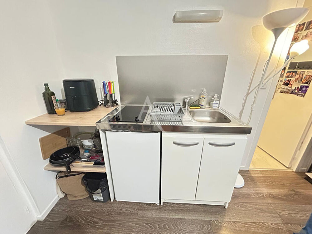un ensemble de 2 studios : 29.79 m2