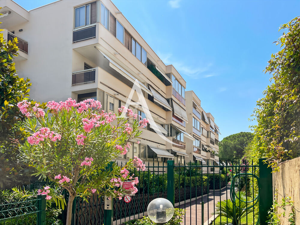 Vente Appartement Le Cannet 2 pièces 52 m2 cave, garage;, cave, piscine Le cannet