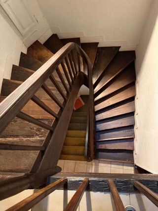  Immeuble à vendre 8 pièces 186 m²