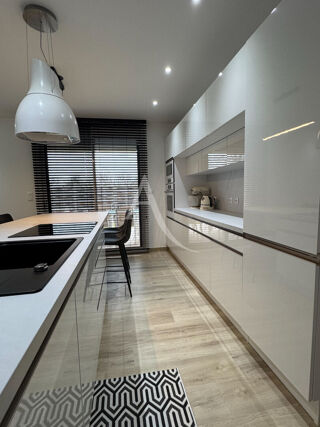  Maison � vendre 5 pi�ces 136 m�