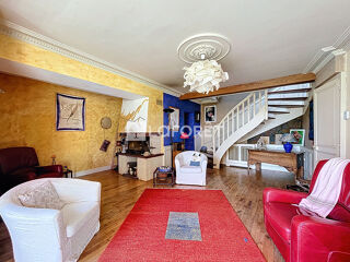  Maison à vendre 7 pièces 157 m²