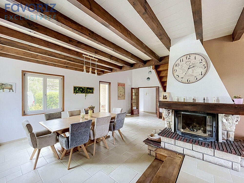 Maison Neufchâteau 6 pièces 150m²