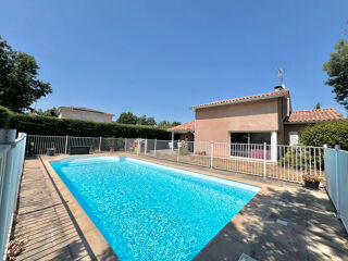  Maison à louer 5 pièces 136 m²